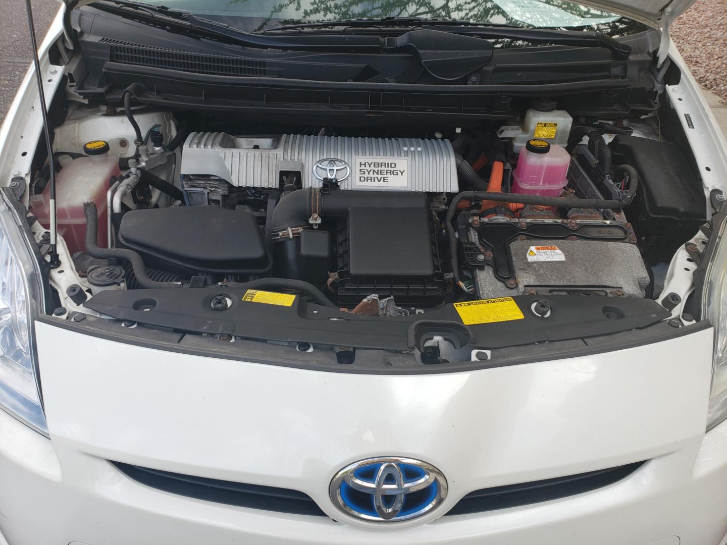 2010 WHITE /Tan and black Toyota Prius Prius II (JTDKN3DU8A0) with an 1.8L L4 DOHC 16V engine, Continuously Variable Transmisson transmission, located at 323 E Dunlap Ave., Phoenix, AZ, 85020, (602) 331-9000, 33.567677, -112.069000 - 2010 Toyota Prius,....... EXCELLENT condition, A Real Must See!!.... No accidents, Power everything, Ice cold ac, Stereo/CD player, Clean black and tan interior with tan cloth seats in near perfect condition, power windows, power door locks, clean Arizona title, Runs and Drives Excellent. passed emi - Photo#18