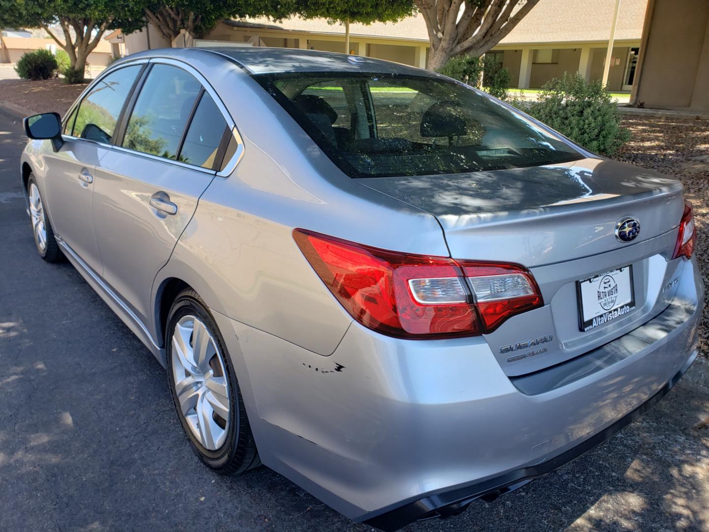 2019 /gray and black Subaru Legacy 2.5i Premium (4S3BNAB69K3) with an 2.5L H4 SOHC 16V engine, CVT transmission, located at 323 E Dunlap Ave., Phoenix, AZ, 85020, (602) 331-9000, 33.567677, -112.069000 - Photo#5