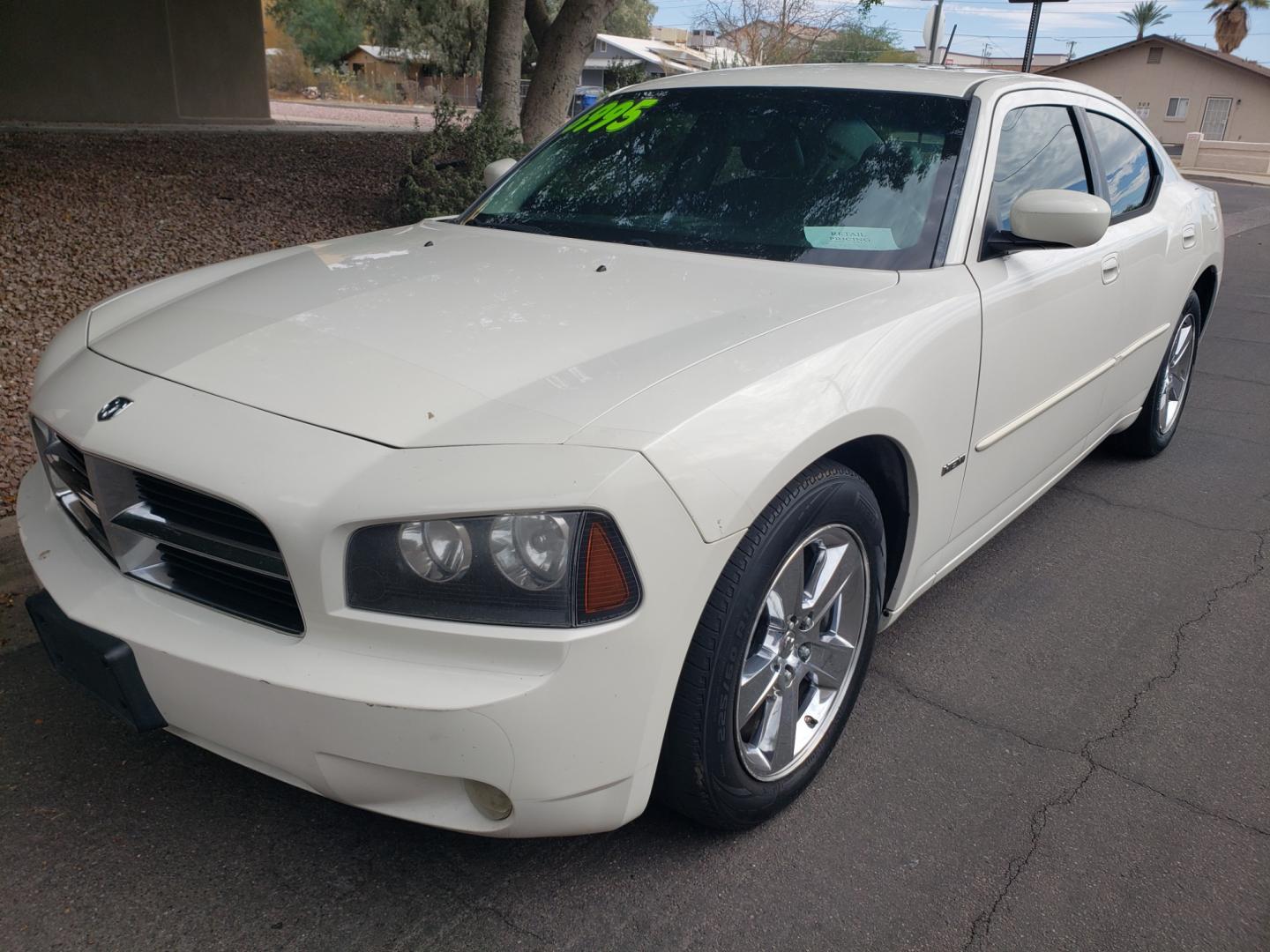 2008 WHITE /gray Dodge Charger R/T (2B3LA53H98H) with an 5.7L V8 OHV 16V engine, 5-Speed Automatic Overdrive transmission, located at 323 E Dunlap Ave., Phoenix, AZ, 85020, (602) 331-9000, 33.567677, -112.069000 - 2008 Dodge Charger R/T,.....A Must See!! No accidents, Ice cold AC. The car is gorgeous inside and out. Power windows, Power door locks, Gorgeous tinted sunroof, Touch screen Stereo/CD Player, Phone sync, Bluetooth, Satellite compatible, Navigation, Beautiful gray interior with gray leather seats in - Photo#0