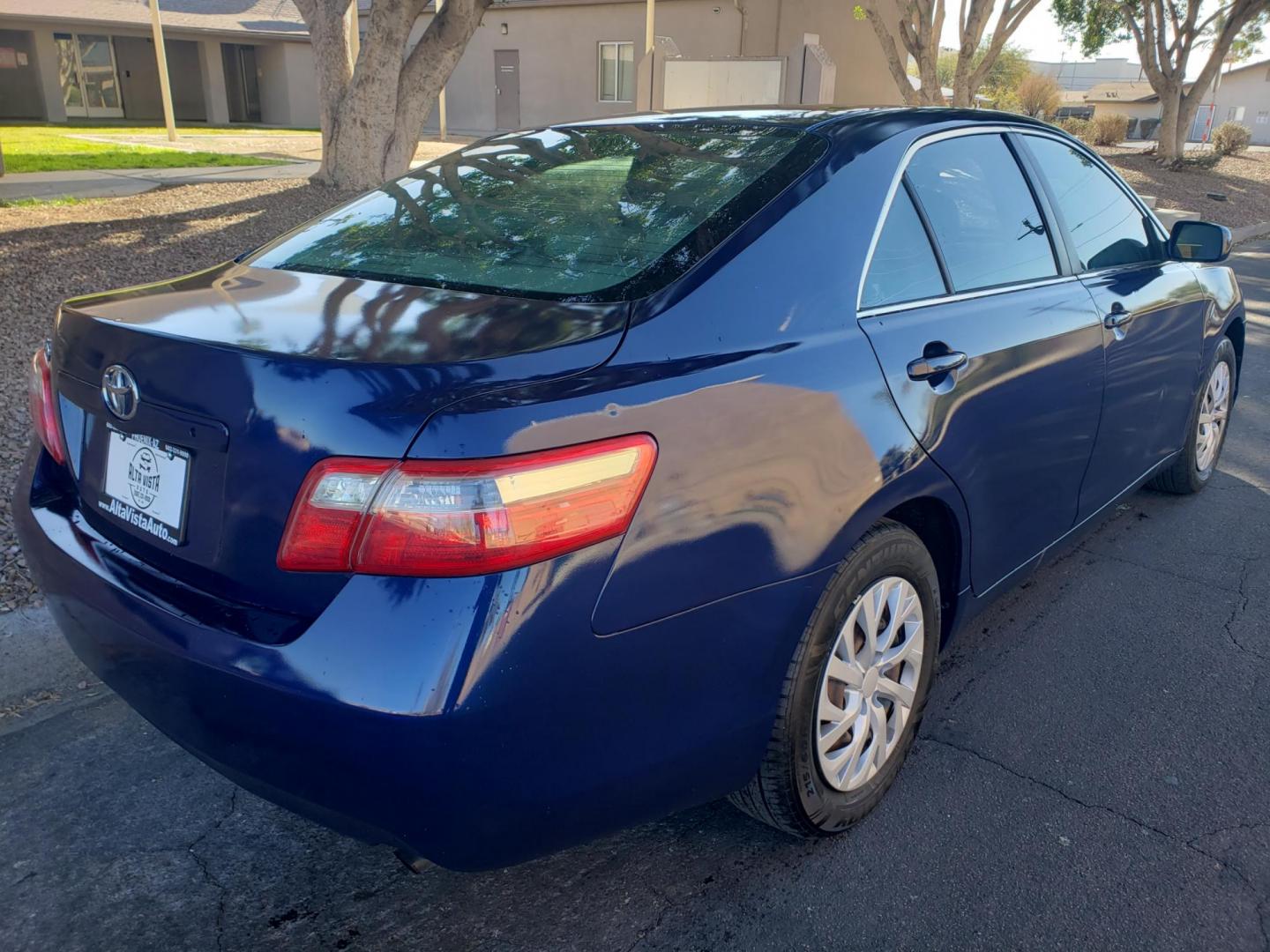 2009 /tan Toyota Camry le (4T1BE46K89U) with an 2.4L L4 DOHC 16V engine, 5-Speed Automatic transmission, located at 323 E Dunlap Ave., Phoenix, AZ, 85020, (602) 331-9000, 33.567677, -112.069000 - 2009 Toyota Camry,.......No accidents, Ice cold AC....... Power windows, Power door locks, Touch screen Pioneer Stereo/CD Player, Phone sync, Bluetooth, Satellite compatible, Backup camera, Beautiful tan interior with tan leather seats in near perfect condition, Incredible gas mileage! Clean Arizona - Photo#12