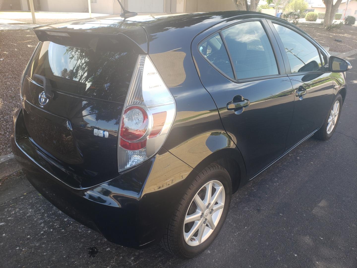 2014 /gray and black Toyota Prius c c (JTDKDTB31E1) with an 1.5l i4 engine, cvt transmission, located at 323 E Dunlap Ave., Phoenix, AZ, 85020, (602) 331-9000, 33.567677, -112.069000 - 2014 Toyota Prius C,..... EXCELLENT condition, A Real Must See!!.... No accidents, Power everything, Ice cold ac, Touch screen Stereo/CD player, bluetooth, phone sync, Navigation, satellite cpmaptible, Backup camera, Clean black and gray interior with two tone cloth seats in near perfect condition, - Photo#3