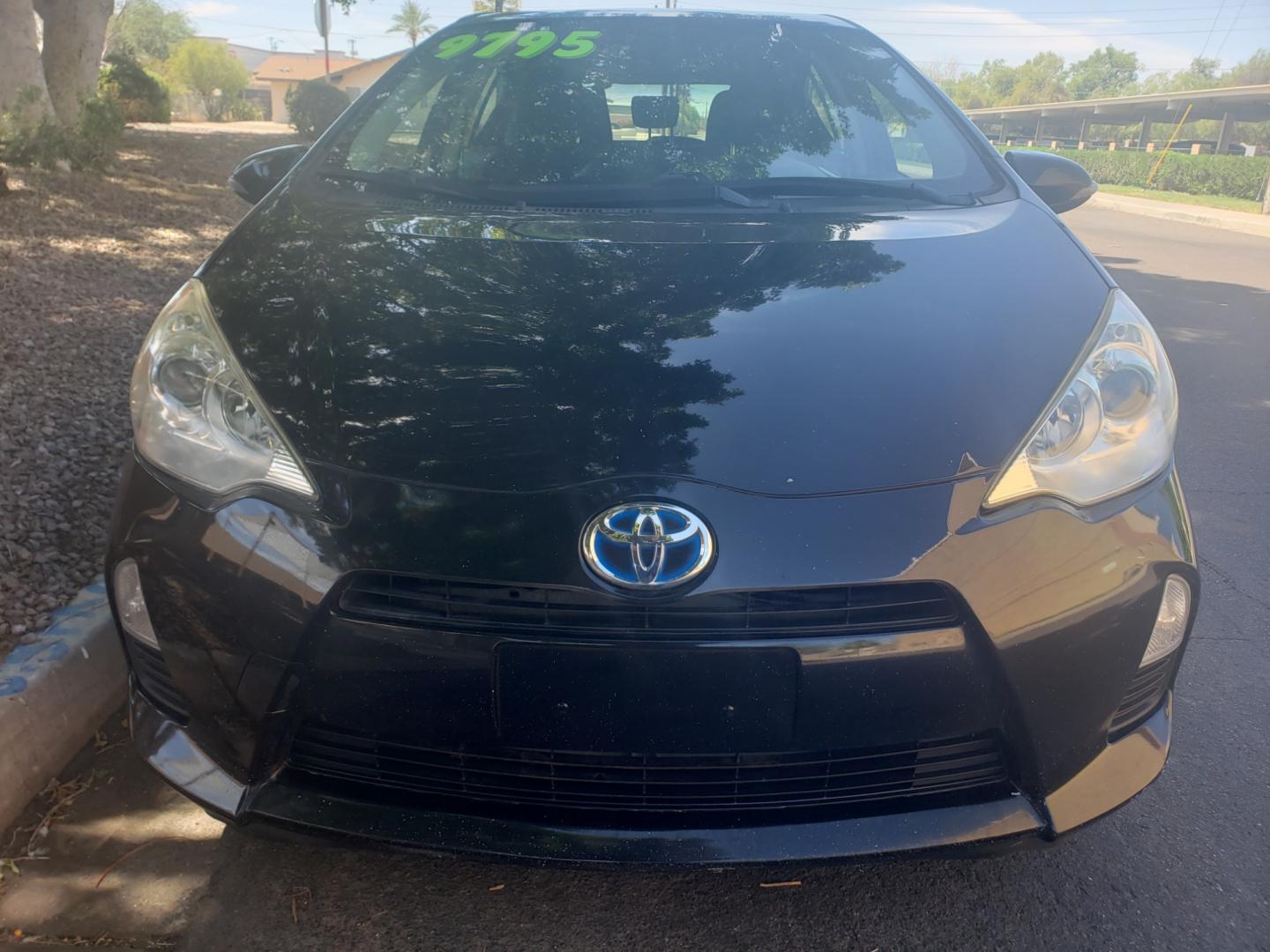 2014 /gray and black Toyota Prius c c (JTDKDTB31E1) with an 1.5l i4 engine, cvt transmission, located at 323 E Dunlap Ave., Phoenix, AZ, 85020, (602) 331-9000, 33.567677, -112.069000 - 2014 Toyota Prius C,..... EXCELLENT condition, A Real Must See!!.... No accidents, Power everything, Ice cold ac, Touch screen Stereo/CD player, bluetooth, phone sync, Navigation, satellite cpmaptible, Backup camera, Clean black and gray interior with two tone cloth seats in near perfect condition, - Photo#1