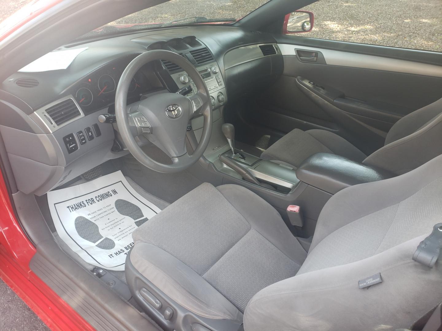 2007 /gray and black Toyota Camry Solara SE (4T1FA38PX7U) with an 3.3l v6 engine, 5-Speed Automatic transmission, located at 323 E Dunlap Ave., Phoenix, AZ, 85020, (602) 331-9000, 33.567677, -112.069000 - 2007 Toyota Camry Solara SE,....... A Real Must See!!....Two-door coupe / convertible, No accidents, Power everything, Ice cold ac, Clean Gray and Black interior with cloth seats in near perfect condition, power windows, power door locks, Stereo/CD Player, Phone sync, Bluetooth, Satellite compatible - Photo#9