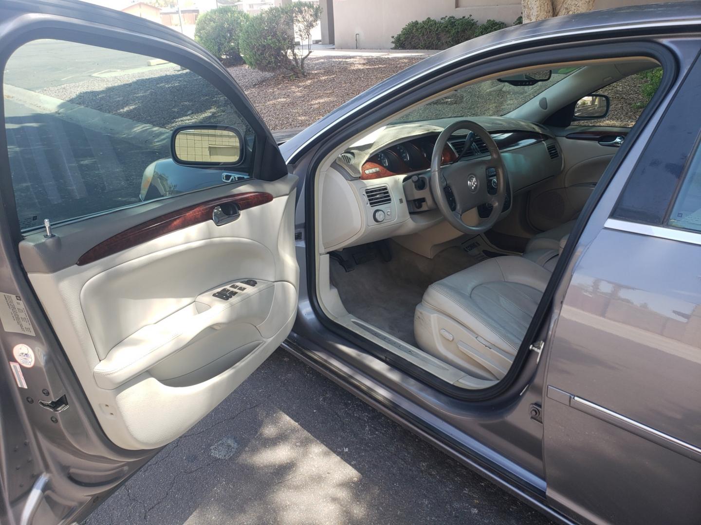 2007 /gray Buick Lucerne cxl (1G4HD57227U) with an 3.8l v6 engine, 4-Speed Automatic transmission, located at 323 E Dunlap Ave., Phoenix, AZ, 85020, (602) 331-9000, 33.567677, -112.069000 - 2007 Buick Lucerne 4dr Sdn V6 CXL,.....A Must See!! ……..No accidents,……. Ice cold AC. The car is gorgeous inside and out. Power windows, Power door locks, Stereo/CD Player, Phone sync, Bluetooth, Beautiful gray interior with gray leather seats in near perfect condition, Gorgeous tinted sun - Photo#8