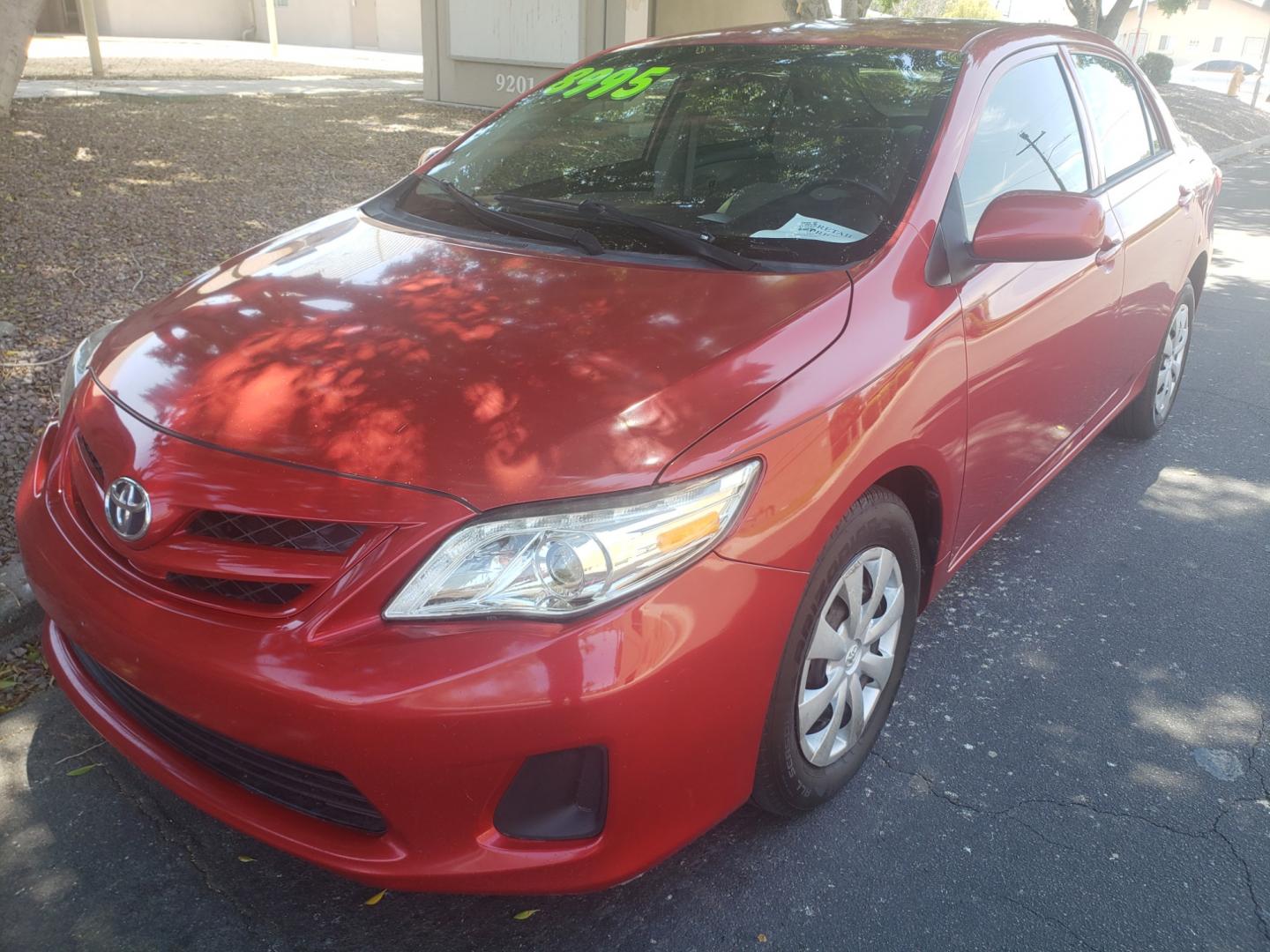 2012 /Tan and black Toyota Corolla l (5YFBU4EE0CP) with an 1.8L L4 DOHC 16V engine, 4-Speed Automatic transmission, located at 323 E Dunlap Ave., Phoenix, AZ, 85020, (602) 331-9000, 33.567677, -112.069000 - 2012 Toyota Corolla 4dr Sdn Auto L (Natl),....... EXCELLENT condition,..… A Real Must See!!.... No accidents, Power everything, Ice cold ac, Clean tan and Black interior with tan cloth seats in near perfect condition, power windows, power door locks, Stereo/CD Player, clean Arizona title, Runs an - Photo#0