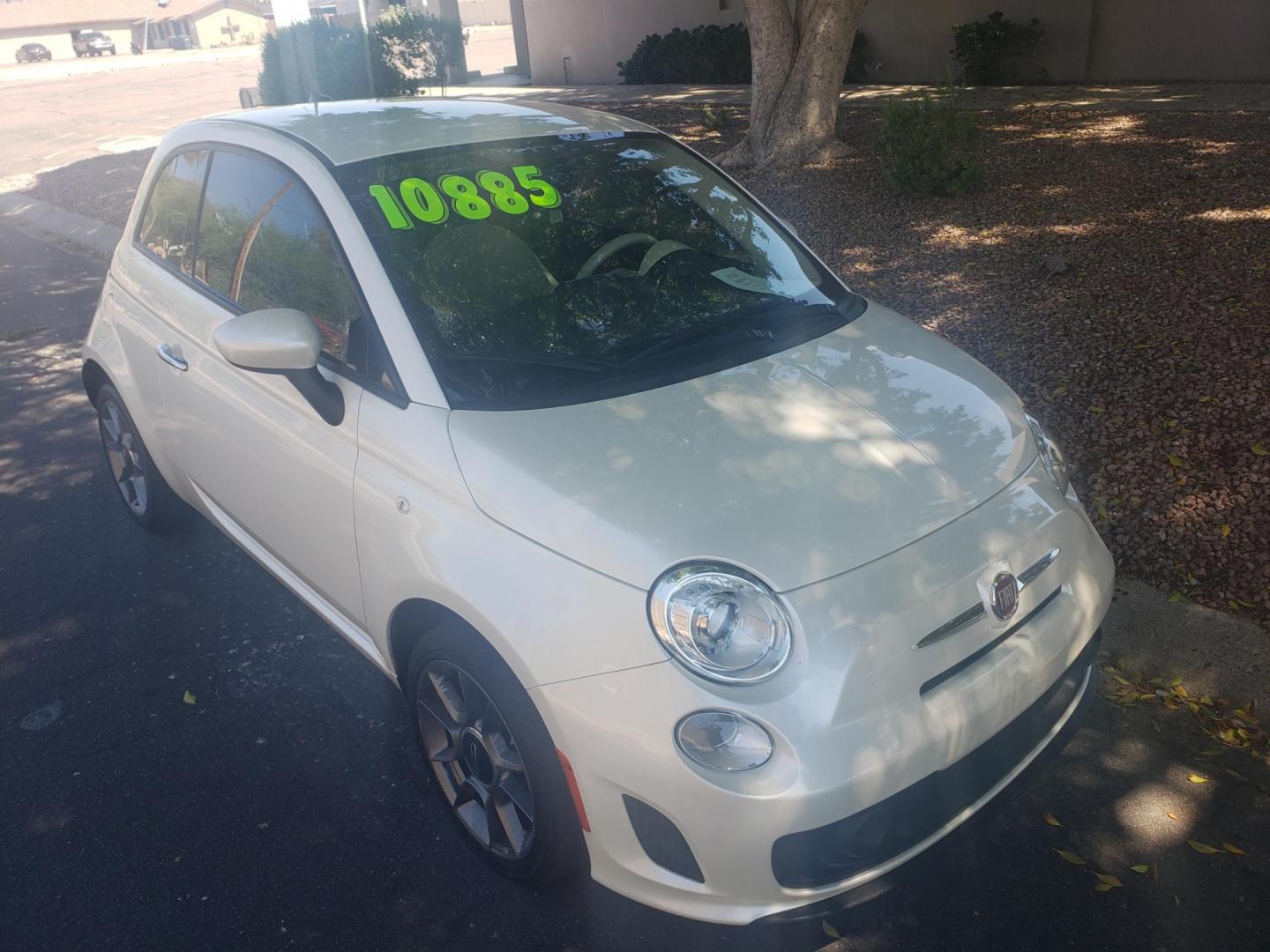 2019 /CREAM Fiat 500 Pop Hatchback (3C3CFFKH2KT) with an 1.4L L4 engine, automatic transmission, located at 323 E Dunlap Ave., Phoenix, AZ, 85020, (602) 331-9000, 33.567677, -112.069000 - Photo#7