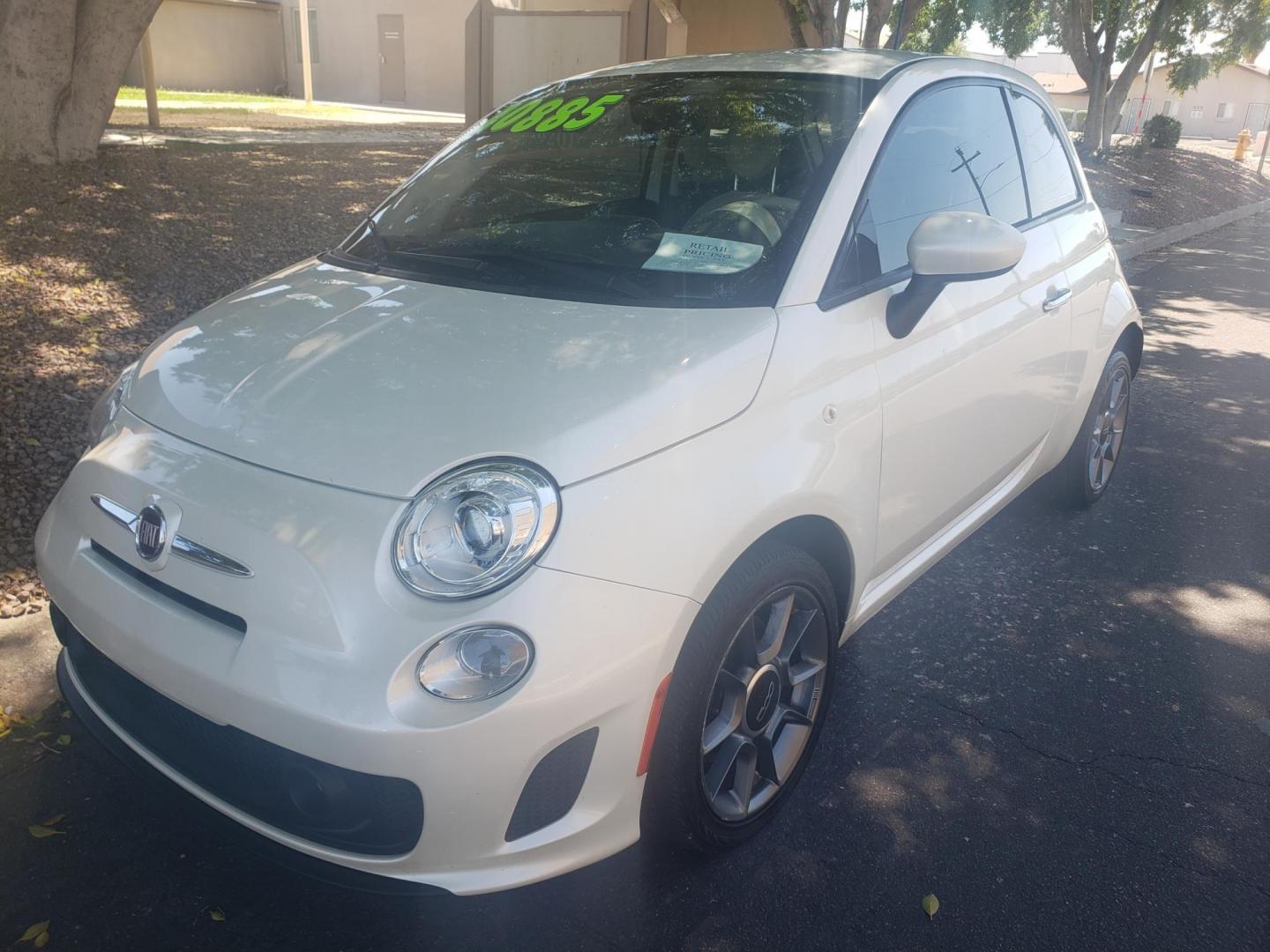 2019 /CREAM Fiat 500 Pop Hatchback (3C3CFFKH2KT) with an 1.4L L4 engine, automatic transmission, located at 323 E Dunlap Ave., Phoenix, AZ, 85020, (602) 331-9000, 33.567677, -112.069000 - Photo#0