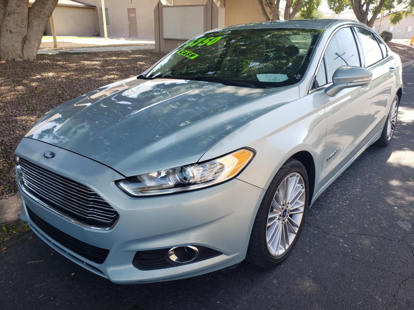 2014 /tan Ford Fusion Hybrid SE (3FA6P0LU4ER) with an 2.0L L4 DOHC 16V HYBRID engine, CVT transmission, located at 323 E Dunlap Ave., Phoenix, AZ, 85020, (602) 331-9000, 33.567677, -112.069000 - 2014 Ford Fusion Hybrid SE,……. EXCELLENT condition,…… CASH ONLY PRICING........ A Real Must See!!.... No accidents, Power everything, Ice cold ac, Tan interior with tan leather seats in near perfect condition, power windows, power door locks, Touch screen stereo/cd player, phone sync, blue t - Photo#0