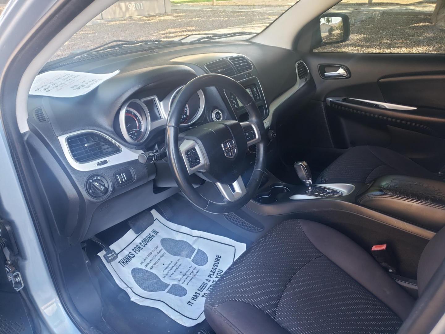 2013 /gray and black Dodge Journey SXT (3C4PDCBG6DT) with an 3.6L V6 DOHC 24V engine, 6-Speed Automatic transmission, located at 323 E Dunlap Ave., Phoenix, AZ, 85020, (602) 331-9000, 33.567677, -112.069000 - 2013 Dodge Journey SXT,.... EXCELLENT condition, A MUST SEE!!...... Cold A/C, Touch screen Stereo/CD, Satellite compatible, Bluetooth, Phone Sync, Clean Gray and Black Interior with black cloth seats in near perfect condition, 3 row seating, New brakes, Tune up, No accidents. The SUV is gorgeous ins - Photo#9