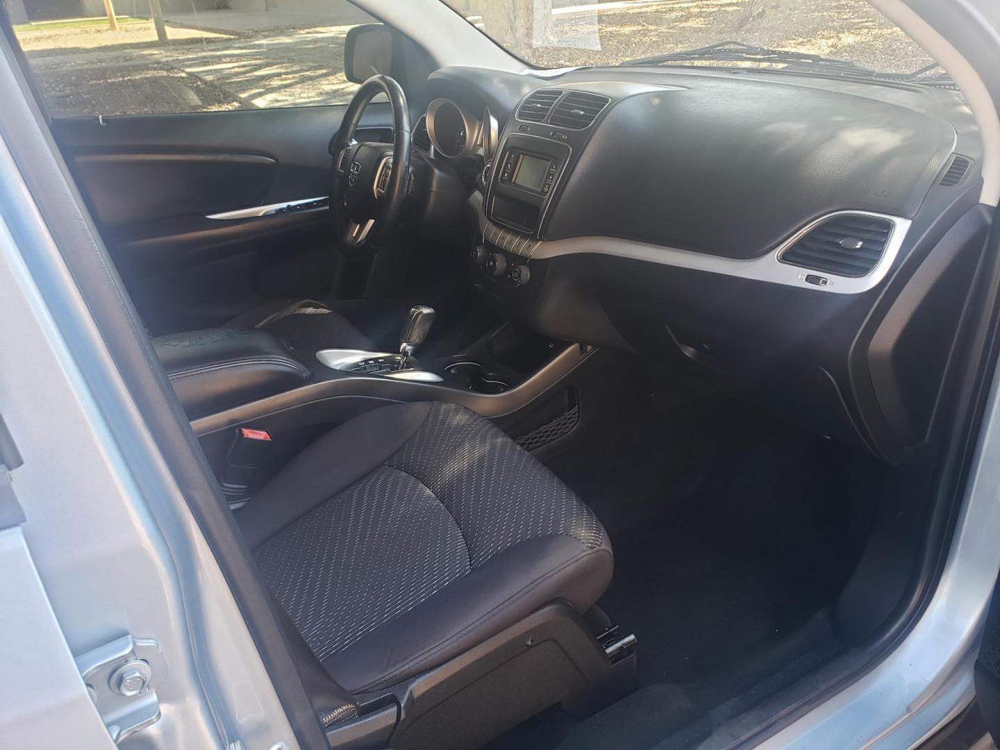 2013 /gray and black Dodge Journey SXT (3C4PDCBG6DT) with an 3.6L V6 DOHC 24V engine, 6-Speed Automatic transmission, located at 323 E Dunlap Ave., Phoenix, AZ, 85020, (602) 331-9000, 33.567677, -112.069000 - 2013 Dodge Journey SXT,.... EXCELLENT condition, A MUST SEE!!...... Cold A/C, Touch screen Stereo/CD, Satellite compatible, Bluetooth, Phone Sync, Clean Gray and Black Interior with black cloth seats in near perfect condition, 3 row seating, New brakes, Tune up, No accidents. The SUV is gorgeous ins - Photo#14