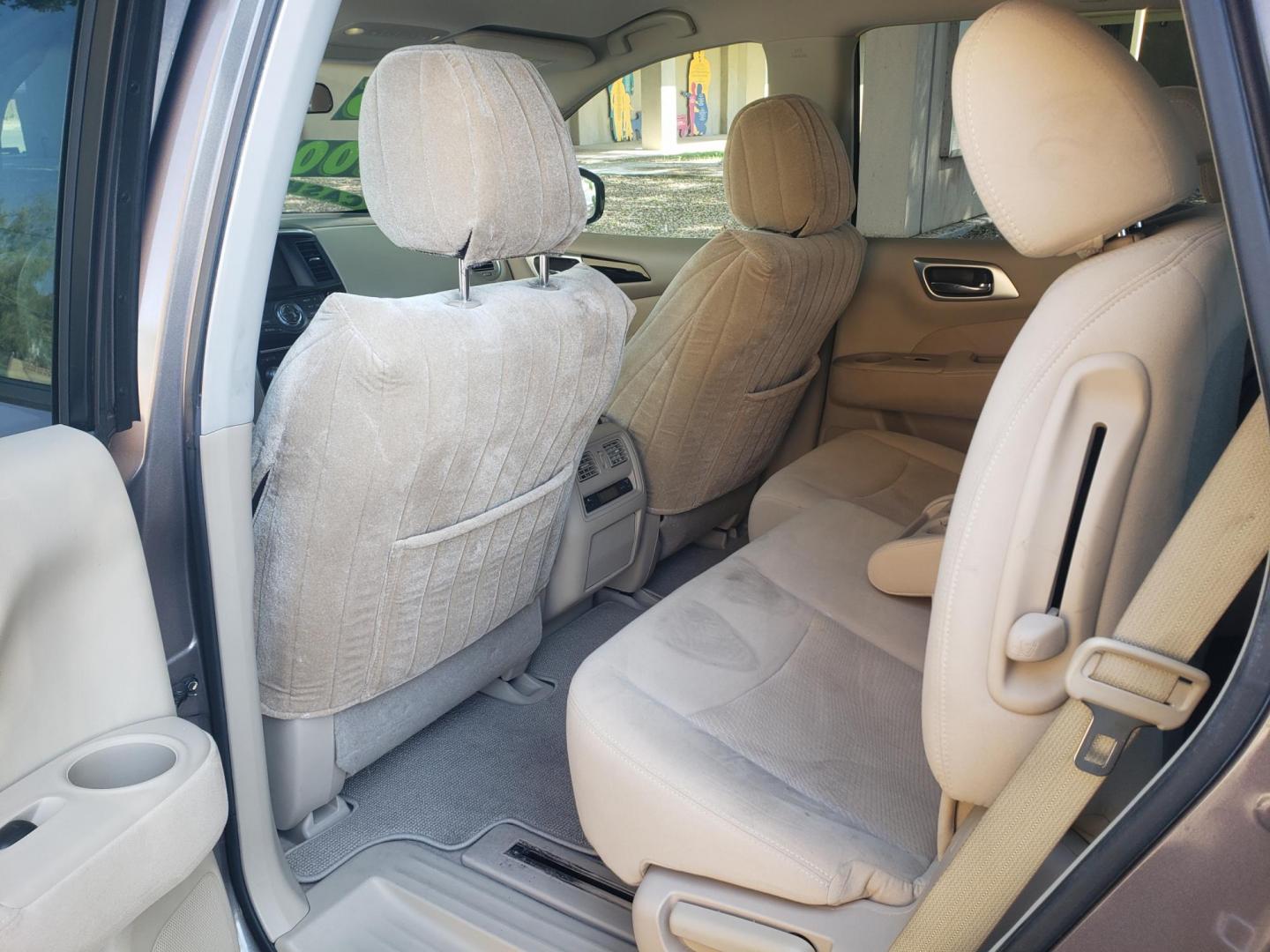 2013 /tan Nissan Pathfinder LE 4WD (5N1AR2MM6DC) with an 3.5L V6 DOHC 24V engine, Continuously Variable Transmission transmission, located at 323 E Dunlap Ave., Phoenix, AZ, 85020, (602) 331-9000, 33.567677, -112.069000 - 2013 Nissan Pathfinder LE 4WD,.... EXCELLENT condition, A MUST SEE!!......CASH ONLY PRICE + TTL...... Cold A/C, Stereo/CD, Backup camera, Bluetooth, Phone Sync, Clean tan Interior with tan cloth seats in near perfect condition, 3 row seating, New brakes, Tune up, No accidents. The SUV is gorgeous - Photo#11