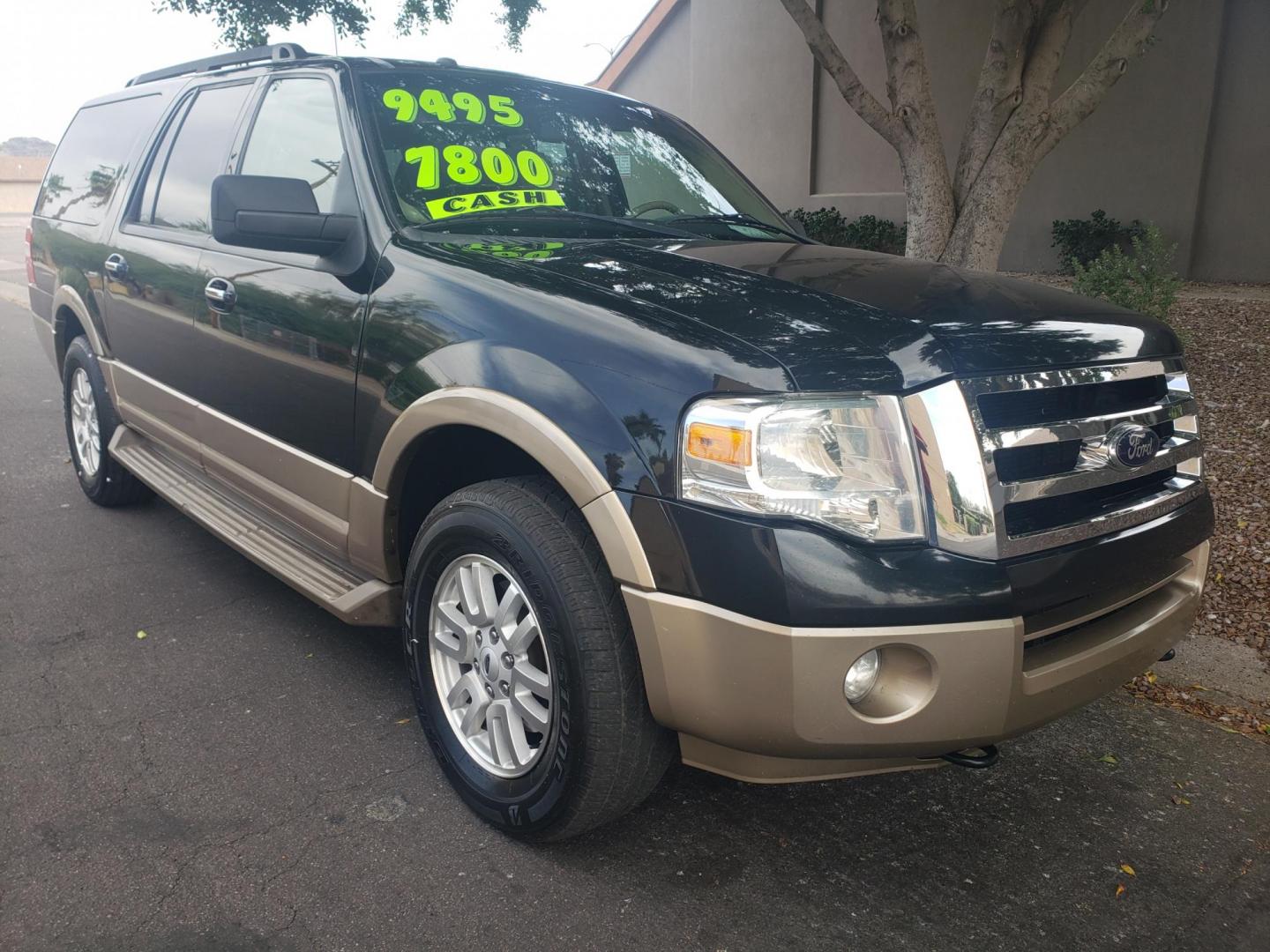 2014 black /tan Ford Expedition EL King Ranch 4WD (1FMJK1J56EE) with an 5.4L V8 SOHC 16V FFV engine, 6-Speed Automatic transmission, located at 323 E Dunlap Ave., Phoenix, AZ, 85020, (602) 331-9000, 33.567677, -112.069000 - 2014 Ford Expedition EL King Ranch 4WD,.......EXCELLENT condition,........ Ice Cold A/C, Clean tan interior with tan leather seats in near perfect condition, New Tires, New brakes, Tune up, Stereo/CD Player, Bluetooth, Phone sync, MP3 Player, Rear DVD Player, Backup camera, 3RD Row seating, Rear A/C - Photo#0