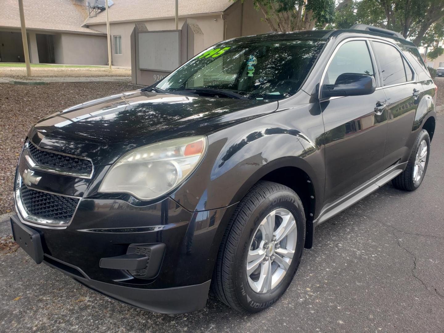 2011 black /gray and black Chevrolet Equinox 1LT 2WD (2CNALDEC1B6) with an 2.4L L4 DOHC 16V engine, 6-Speed Automatic transmission, located at 323 E Dunlap Ave., Phoenix, AZ, 85020, (602) 331-9000, 33.567677, -112.069000 - 2011 Chevrolet Equinox 1LT 2WD,……..EXCELLENT condition,......ONLY 93K MILES.........Ice Cold A/C, Clean Black and gray interior with black cloth seats in near perfect condition, New brakes, Tune up, Stereo/CD Player, Bluetooth, Phone sync, Satellite compatible, Backup camera, This SUV is gorgeo - Photo#0