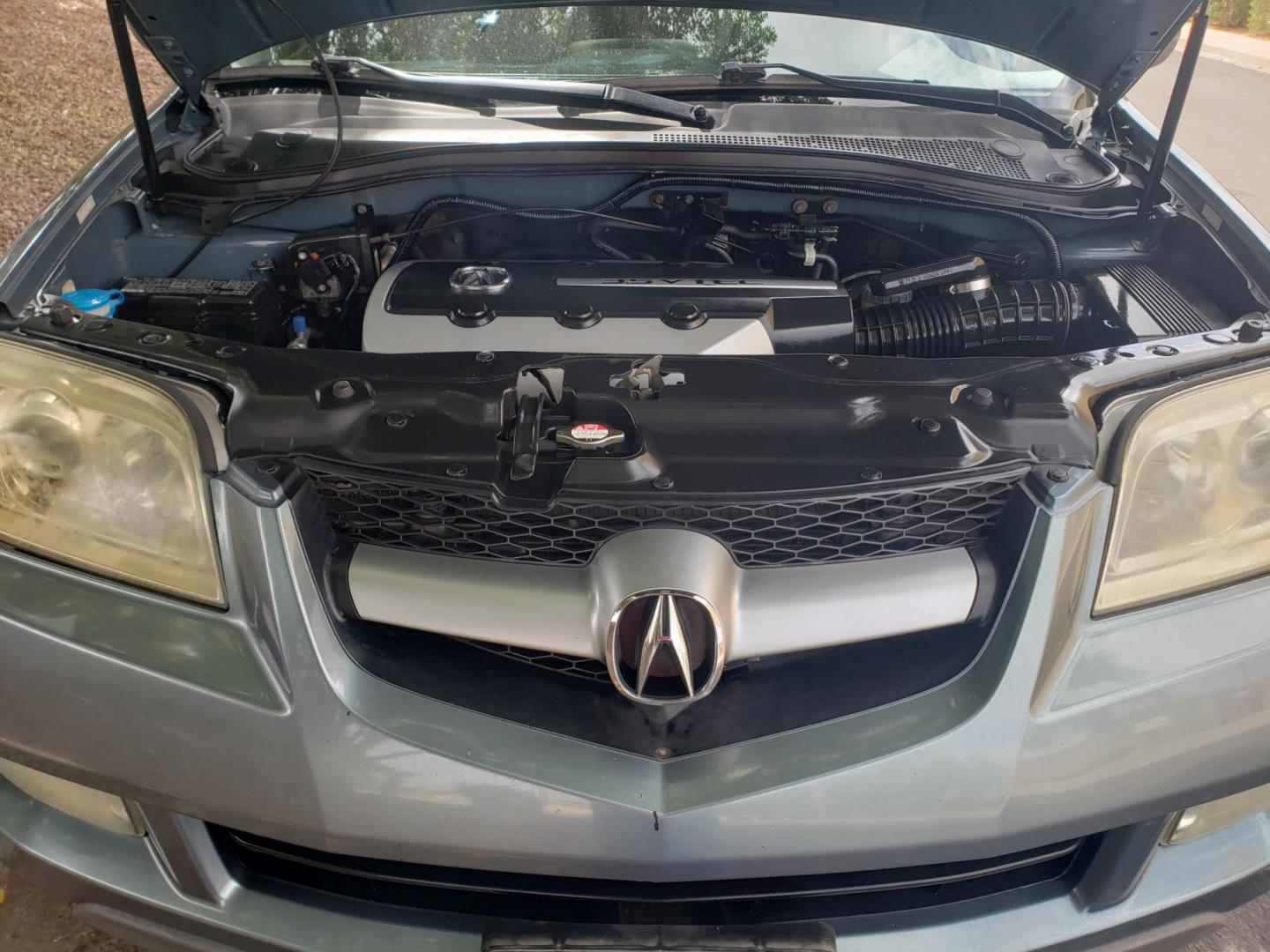 2006 BLUE /GRAY Acura MDX Touring with Navigation System (2HNYD18866H) with an 3.5L V6 SOHC 24V engine, 5-Speed Automatic Overdrive transmission, located at 323 E Dunlap Ave., Phoenix, AZ, 85020, (602) 331-9000, 33.567677, -112.069000 - 2006 Acura MDX Touring with Navigation System,…….Ice Cold A/C, Clean gray interior with gray leather seats in good condition, New brakes, Tune up, gorgeous tinted sunroof, Stereo/CD Player, Bluetooth, Phone sync, Satellite compatible, Backup camera, Navigation, side running boards, rear A/C, T - Photo#19