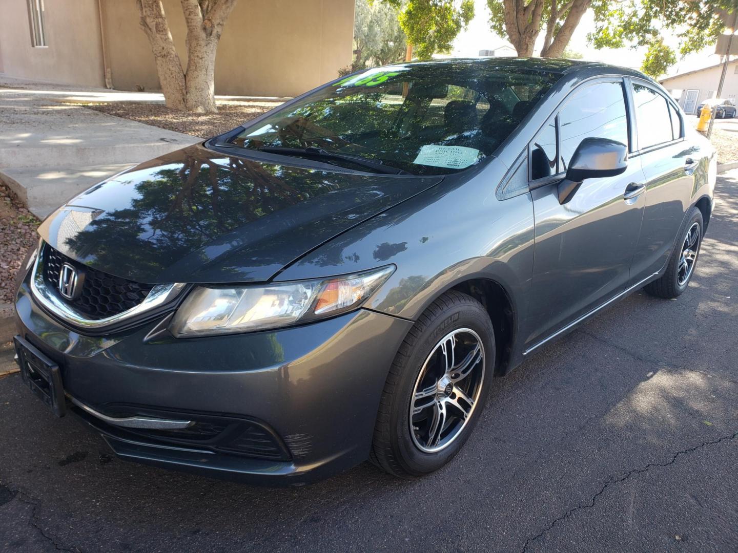 2013 gray /gray and black Honda Civic LX Sedan 5-Speed AT (2HGFB2F59DH) with an 1.8L L4 SOHC 16V engine, 5-Speed Automatic transmission, located at 323 E Dunlap Ave., Phoenix, AZ, 85020, (602) 331-9000, 33.567677, -112.069000 - 2013 Honda Civic LX Sedan 5-Speed AT,……. EXCELLENT condition,…… A Real Must See!!.... No accidents, Power everything, Ice cold ac, black and gray interior with gray cloth seats in near perfect condition, power windows, power door locks, stereo/cd player, phone sync, blue tooth, backup camera - Photo#0