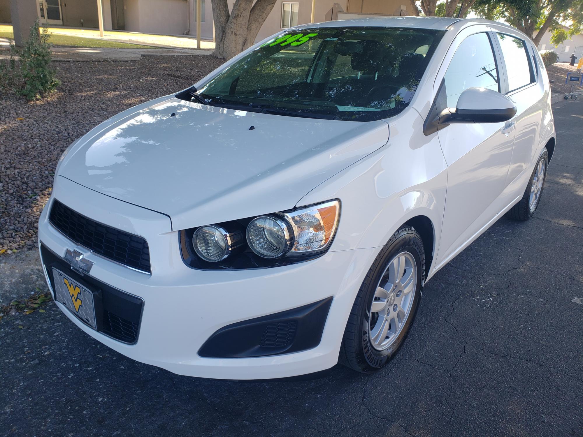 photo of 2015 Chevrolet Sonic LT Auto 5-Door