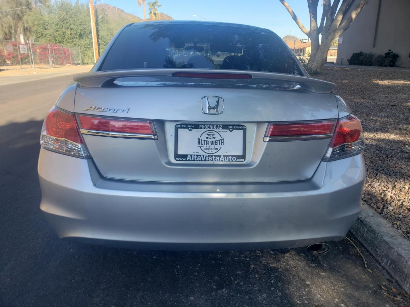 2012 silver /gray and black Honda Accord LX-P Sedan AT (1HGCP2F49CA) with an 2.4L L4 DOHC 16V engine, 5-Speed Automatic transmission, located at 323 E Dunlap Ave., Phoenix, AZ, 85020, (602) 331-9000, 33.567677, -112.069000 - Photo#7