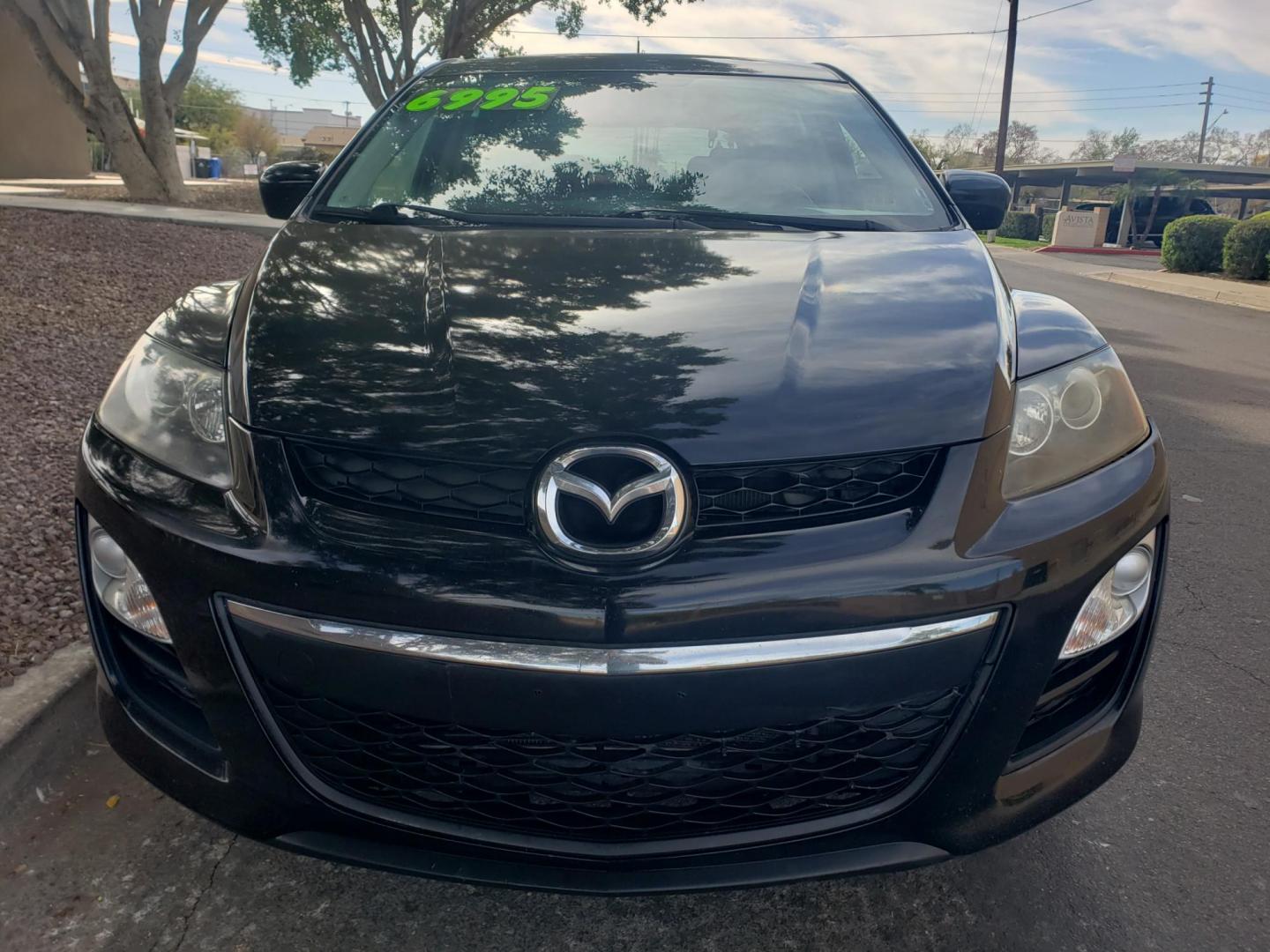 2012 black /gray and black Mazda CX-7 i Sport (JM3ER2BM9C0) with an 2.5L L4 DOHC 16V engine, 5-Speed Automatic transmission, located at 323 E Dunlap Ave., Phoenix, AZ, 85020, (602) 331-9000, 33.567677, -112.069000 - 2012 Mazda CX-7 i Sport,…….Ice Cold A/C, Clean gray and black interior with black cloth seats in good condition, New brakes, Tune up, Stereo/CD Player, Bluetooth, Phone sync, Satellite compatible, This SUV is gorgeous inside and out, Incredible gas mileage! Arizona title , Runs and Drives Excel - Photo#1