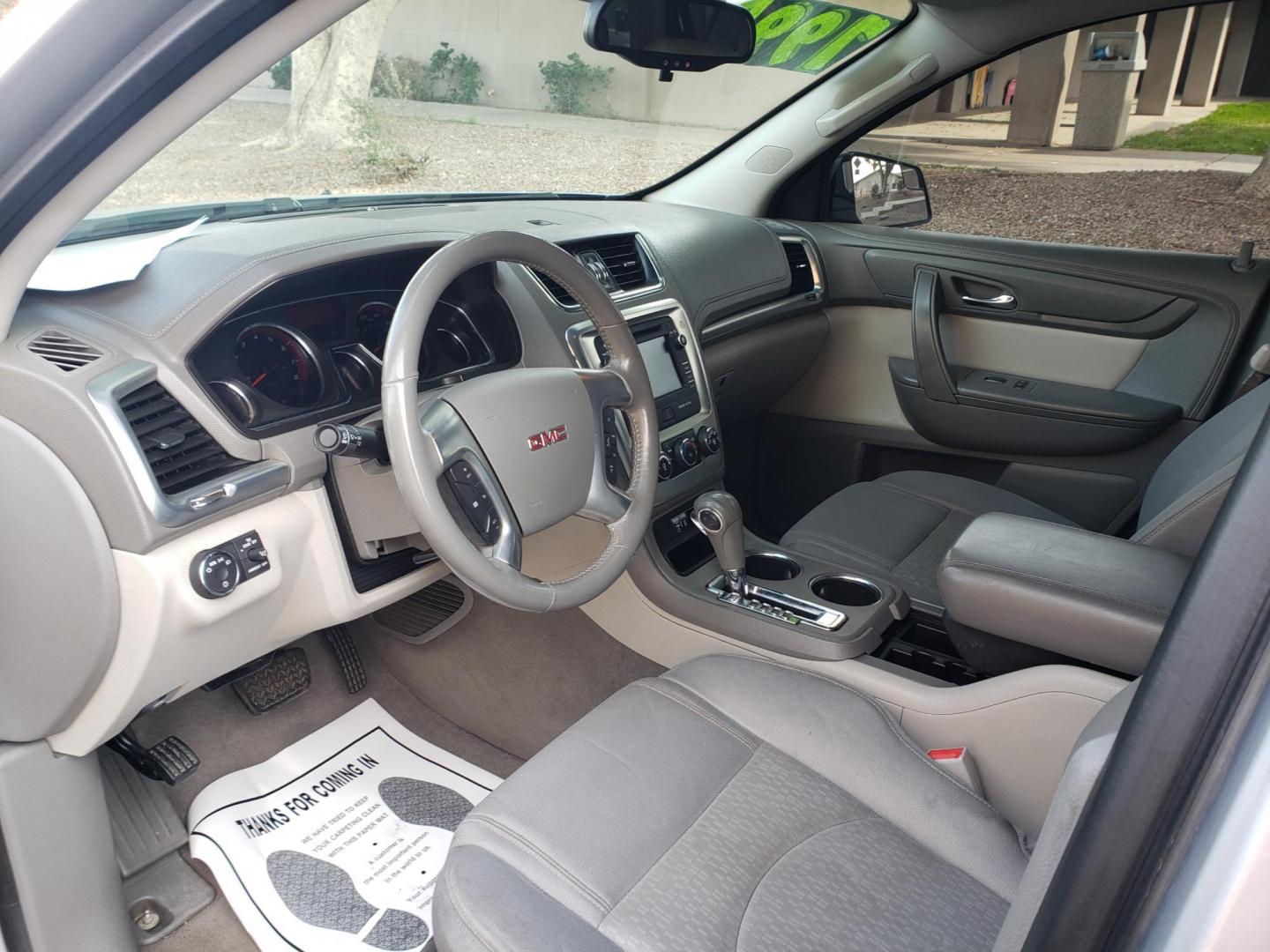 2014 silver /gray and black GMC Acadia SLE-1 FWD (1GKKRNED6EJ) with an 3.6L V6 DOHC 24V engine, 6-Speed Automatic transmission, located at 323 E Dunlap Ave., Phoenix, AZ, 85020, (602) 331-9000, 33.567677, -112.069000 - 2014 GMC Acadia SLE-1 FWD,……. EXCELLENT condition,…… A Real Must See!!.... No accidents, Power everything, Ice cold ac front and rear, gray and black interior with gray cloth seats in near perfect condition, power windows, power door locks, touch screen stereo/cd player, phone sync, blue too - Photo#9