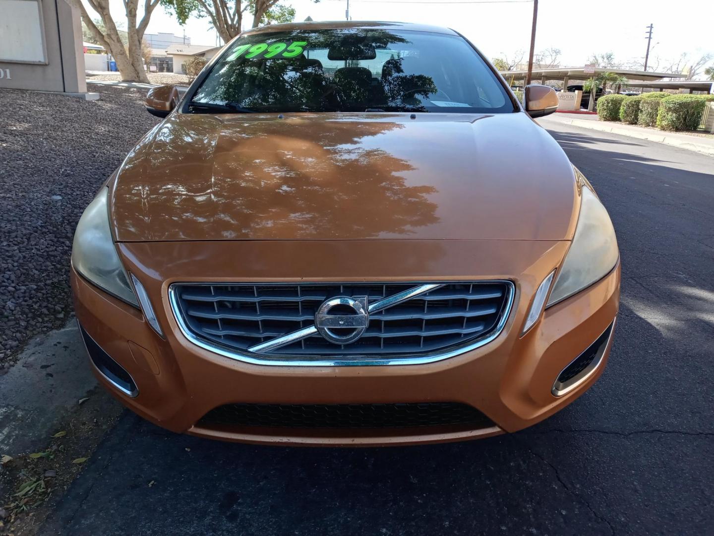 2012 bronze /gray and black Volvo S60 T5 (YV1622FS2C2) with an 2.5L L5 DOHC 20V TURBO engine, 6-Speed Automatic transmission, located at 323 E Dunlap Ave., Phoenix, AZ, 85020, (602) 331-9000, 33.567677, -112.069000 - Photo#1