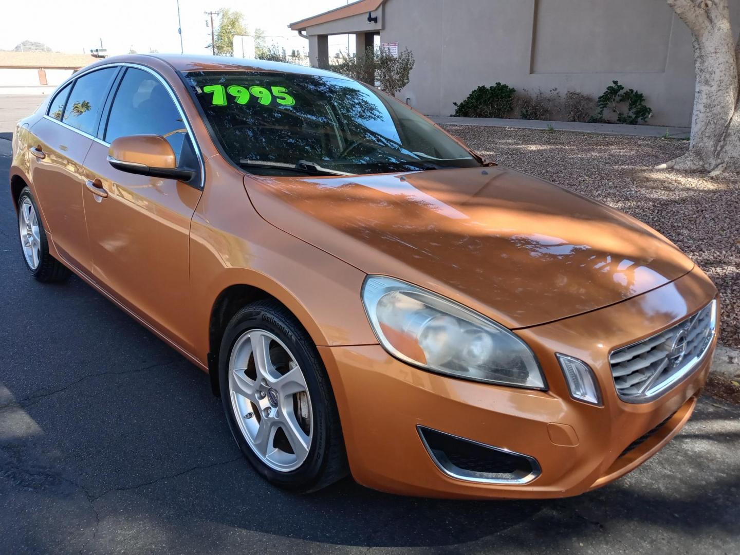 2012 bronze /gray and black Volvo S60 T5 (YV1622FS2C2) with an 2.5L L5 DOHC 20V TURBO engine, 6-Speed Automatic transmission, located at 323 E Dunlap Ave., Phoenix, AZ, 85020, (602) 331-9000, 33.567677, -112.069000 - Photo#0