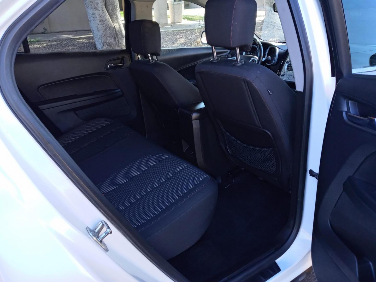 2013 WHITE /gray and black Chevrolet Equinox 1LT AWD (2GNFLEEK0D6) with an 2.4L L4 DOHC 16V engine, 6-Speed Automatic transmission, located at 323 E Dunlap Ave., Phoenix, AZ, 85020, (602) 331-9000, 33.567677, -112.069000 - Photo#14