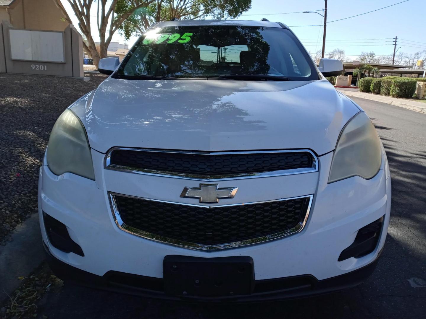 2013 WHITE /gray and black Chevrolet Equinox 1LT AWD (2GNFLEEK0D6) with an 2.4L L4 DOHC 16V engine, 6-Speed Automatic transmission, located at 323 E Dunlap Ave., Phoenix, AZ, 85020, (602) 331-9000, 33.567677, -112.069000 - Photo#1