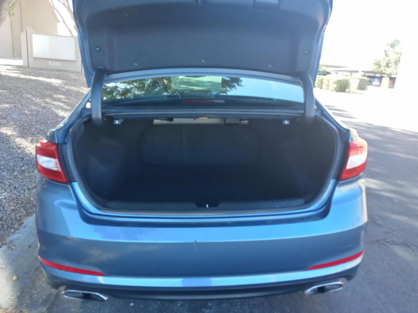 2015 BLUE /gray and black Hyundai Sonata Sport (5NPE34AF4FH) with an 2.4L L4 DOHC 16V engine, 6-Speed Automatic transmission, located at 323 E Dunlap Ave., Phoenix, AZ, 85020, (602) 331-9000, 33.567677, -112.069000 - Photo#16