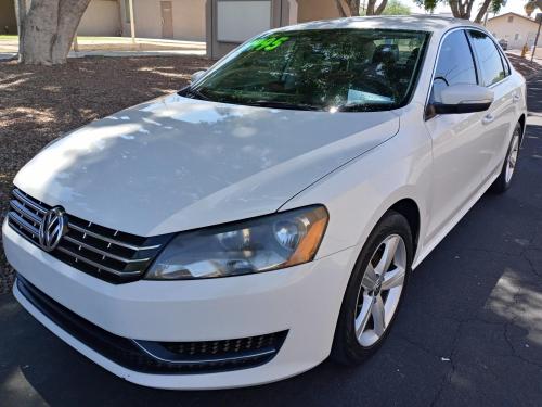 2014 Volkswagen Passat 1.8T SE AT PZEV